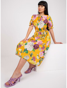 Fashionhunters Κίτρινο μίντι φόρεμα με φλοράλ prints Melani