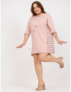 Fashionhunters Σκονισμένο ροζ βαμβακερό φούτερ φόρεμα μέγεθος συν