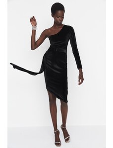 Trendyol Μαύρο Βελούδινο Βραδινό Φόρεμα Με Ζώνη Λεπτομερής
