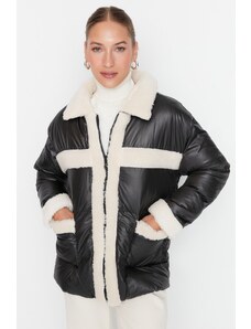 Trendyol Χειμωνιάτικο Μπουφάν - Schwarz - Biker jackets