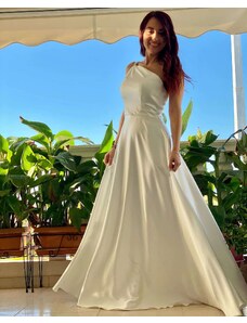 Amorada Σατέν νυφικό φόρεμα με ένα ώμο "Celina"