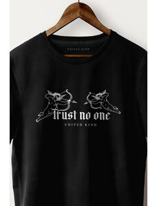 UnitedKind Trust No One, T-Shirt σε μαύρο χρώμα