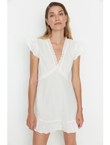 Trendyol φόρεμα - Weiß - Σούφρα και τα δύο