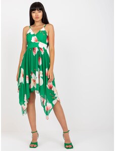 Fashionhunters Πράσινο wrap φόρεμα με φλοράλ κρεμάστρες