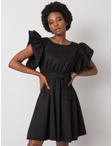 Fashionhunters Γυναικείο μαύρο φόρεμα με ζώνη