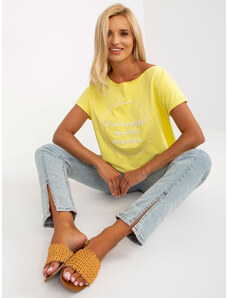 Fashionhunters Κίτρινη μπλούζα ενός μεγέθους με φαρδιά κοπή και κοντά μανίκια