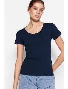 Trendyol T-Shirt - Σκούρο μπλε - Slim fit