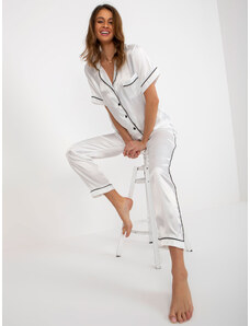 Fashionhunters Γυναικεία λευκή σατέν πιτζάμες με πουκάμισο και παντελόνι
