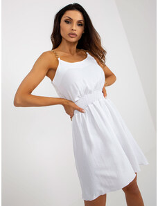 Fashionhunters Λευκό casual μίνι φόρεμα με τιράντες