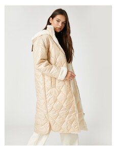 Koton μακρύ φουσκωτό παλτό βελούδινο λεπτομερές, κουκούλα με φερμουάρ, τσέπες.