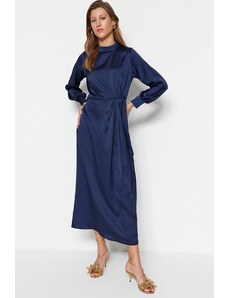 Trendyol Navy Blue Σατέν Βραδινό Φόρεμα με Καπνιστή Μέση