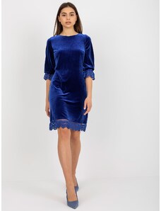 Fashionhunters Βελούδινο φόρεμα κοκτέιλ σε μπλε κοβαλτίου με 3/4 μανίκια
