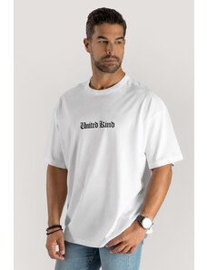 UnitedKind Gothic Logo United Kind, Oversized, T-Shirt σε λευκό χρώμα