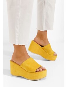 Zapatos Παντόφλες με πλατφόρμα Belona Κιντρινο
