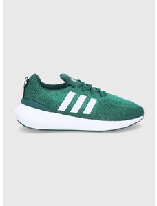 Παπούτσια adidas Originals Swift Run χρώμα: πράσινο