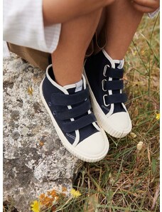 Παιδικά πάνινα παπούτσια Liewood χρώμα: ναυτικό μπλε