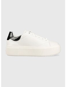 Δερμάτινα αθλητικά παπούτσια Calvin Klein SQUARED FLATFORM CUP χρώμα: άσπρο, HW0HW01775