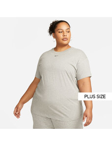 Nike Sportswear Essential Γυναικείο Plus Size T-shirt