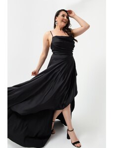Lafaba Γυναικείο Μαύρο Plus Size Σατέν Βραδινό Φόρεμα με Βολάν και Φόρεμα Prom Prom με Σχισμές