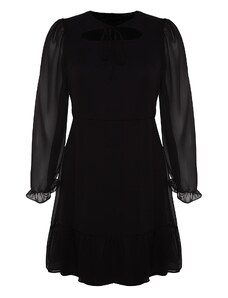 Trendyol Curve Μαύρο Απλό Skater Μίνι υφαμένο φόρεμα