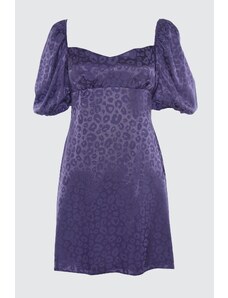 Trendyol Lilac Πίσω Λεπτομερές ζακάρ σατέν φόρεμα