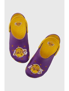 Παντόφλες Crocs NBA Los Angeles Lakers Classic Clog NBA Los Angeles Lakers Classic Clog χρώμα: μοβ, 2865 IL3431 208650