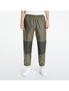 Ανδρικά παντελόνια nylon Nike ACG 'Cinder Cone' Windshell Pants Green