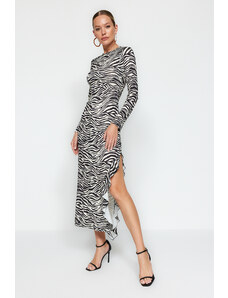 Trendyol Black Zebra Σχισμοειδής φούστα με φτερά Maxi Stretch πλεκτό φόρεμα