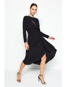 Trendyol Μαύρο Εφαρμοστό Cut Out/Παράθυρο Λεπτομερές βραδινό φόρεμα