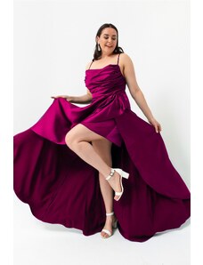 Lafaba Γυναικείο Plus Size Σατέν Βραδινό Φόρεμα με Βολάν Δαμάσκηνου και σχισμή Prom Prom.
