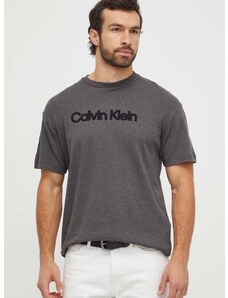 Βαμβακερό μπλουζάκι Calvin Klein ανδρικά, χρώμα: γκρι
