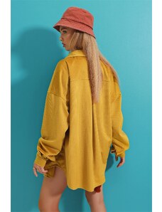 Trend Alaçatı Stili Women's Mustard Velvet Cotton Double Pocket Oversize Jacket Shirt