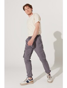 AC&Co / Altınyıldız Classics Men's Gray Elastic Waist And Legs, Slim Fit Slim Fit Slim Fit Cargo Pocket Cotton Flexible Trousers.
