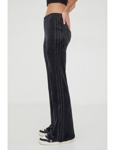 Βελούδινο παντελόνι φόρμας adidas Originals Velvet χρώμα: μαύρο, IT9661