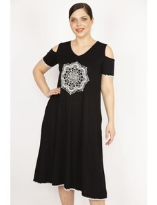 Şans Women's Black Plus Size Decollete Decollete Black Embroidered Dress