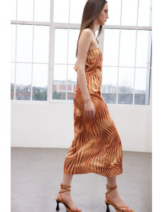 Trendyol Limited Edition Tile Back Detail Satin Maxi Woven Dress