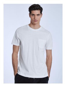 Celestino Μονόχρωμο ανδρικό t-shirt με τσέπη λευκο για Άντρα