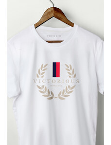 UnitedKind Victorious, T-Shirt σε λευκό χρώμα