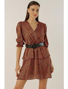 By Saygı Από Saygı Σαΐγκι Σατέν φόρεμα με μοτίβο σε στρώσεις με διπλό γιακά, ζώνη μέσης με φόδρα