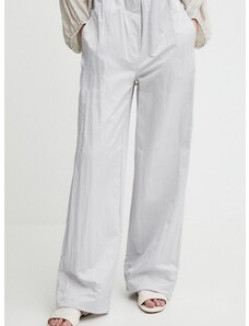 Παντελόνι Calvin Klein Jeans χρώμα: γκρι, J20J223122