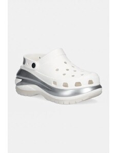 Παντόφλες Crocs Mega Crush Metallic Clog χρώμα: άσπρο, 210368