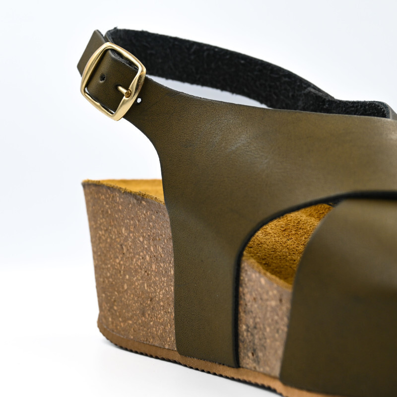 Γυναικεία ανατομική πλατφόρμα Emanuele 0723 λαδί