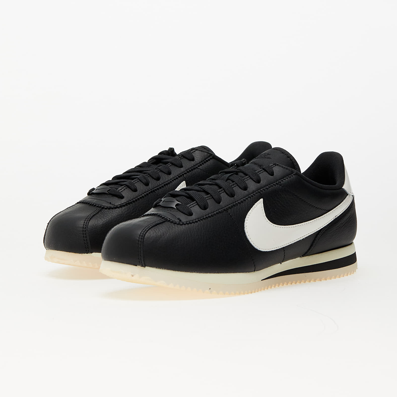 Nike Cortez 23 Premium Black/ Sail-Alabaster