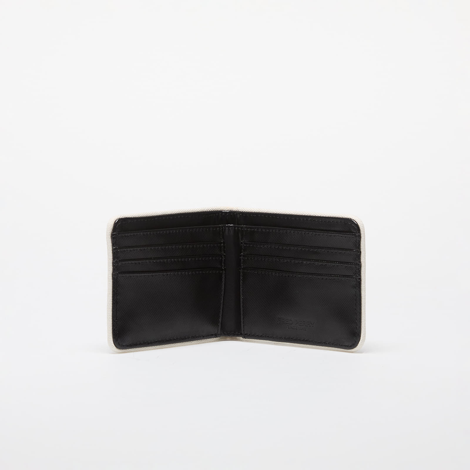 Πορτοφόλι FRED PERRY Coated Polyester Billfold Wall Black/ Ecru Universal