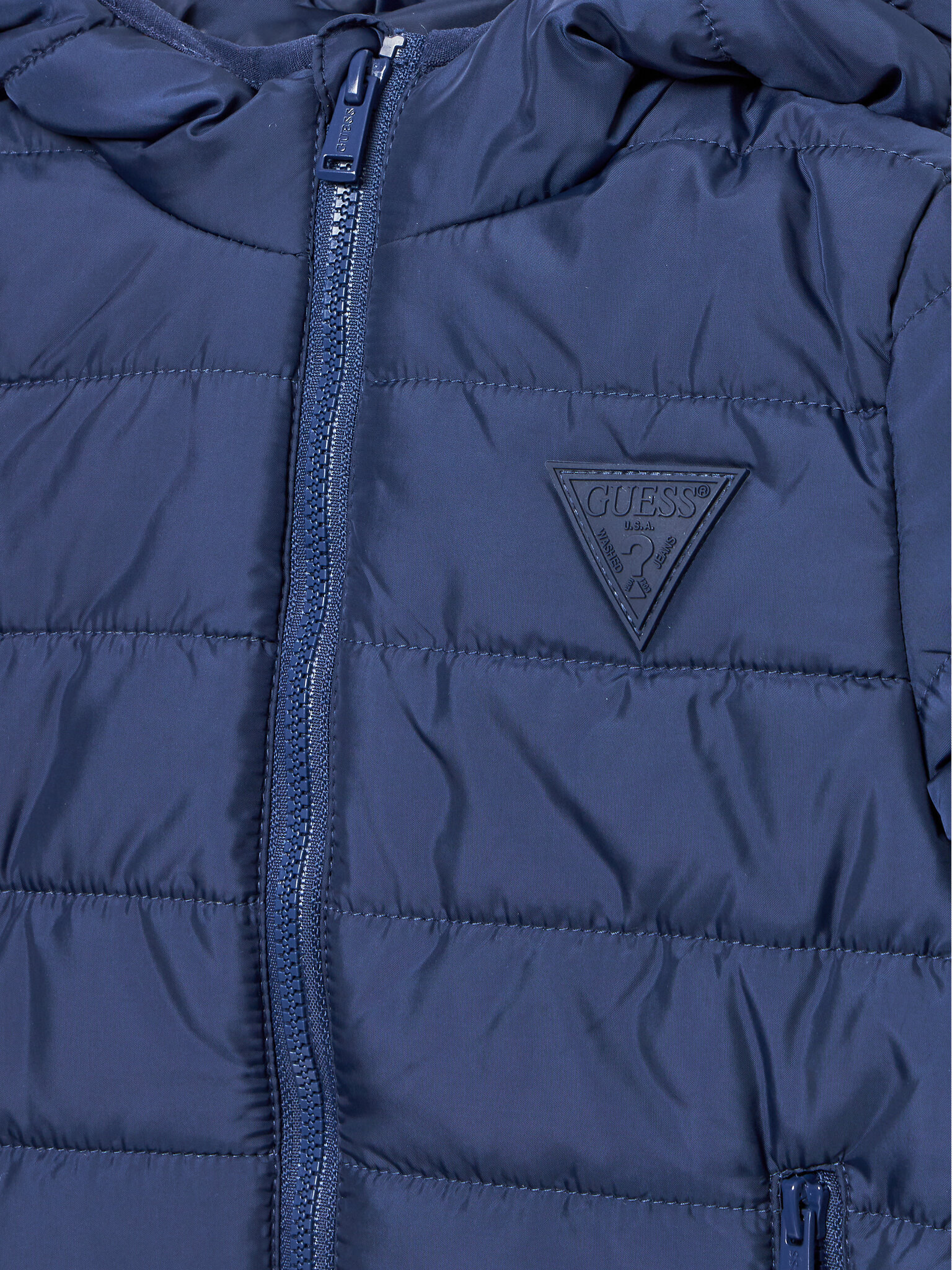 Μπουφάν πουπουλένιο Guess
