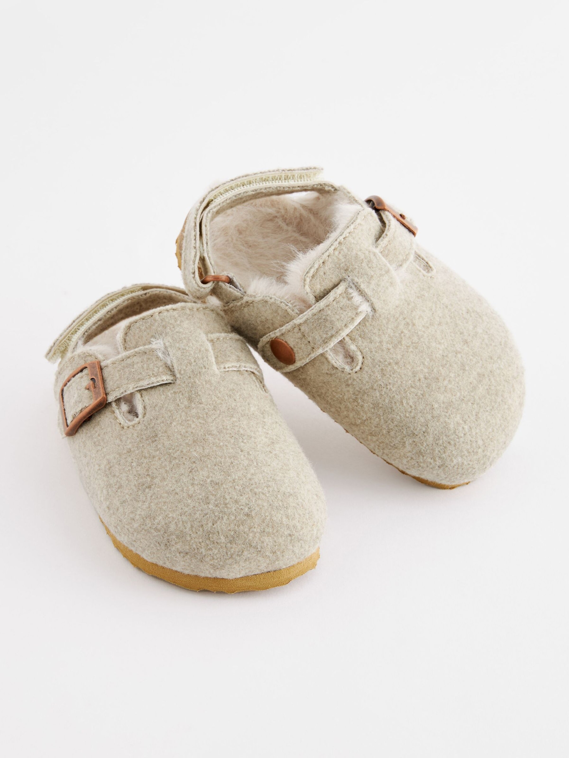 Next Παντόφλα κρεμ / ανοικτό καφέ