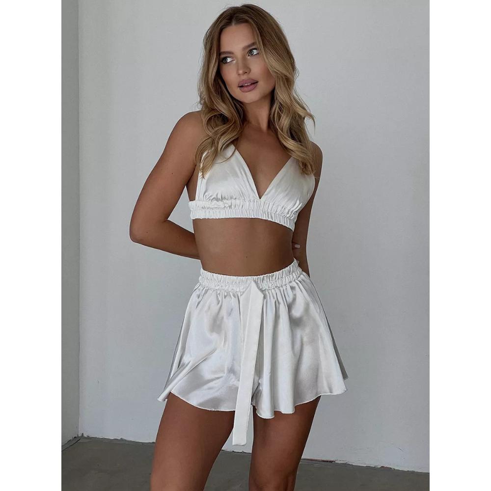 La Lolita Amsterdam ASHLYN Σετ babydoll 3 τμχ σατέν υφής με αέρινο φουστο-σορτς με φιόγκο, μπραλέτ με τριγωνάκι & μακρυμάνικη πουκαμίσα