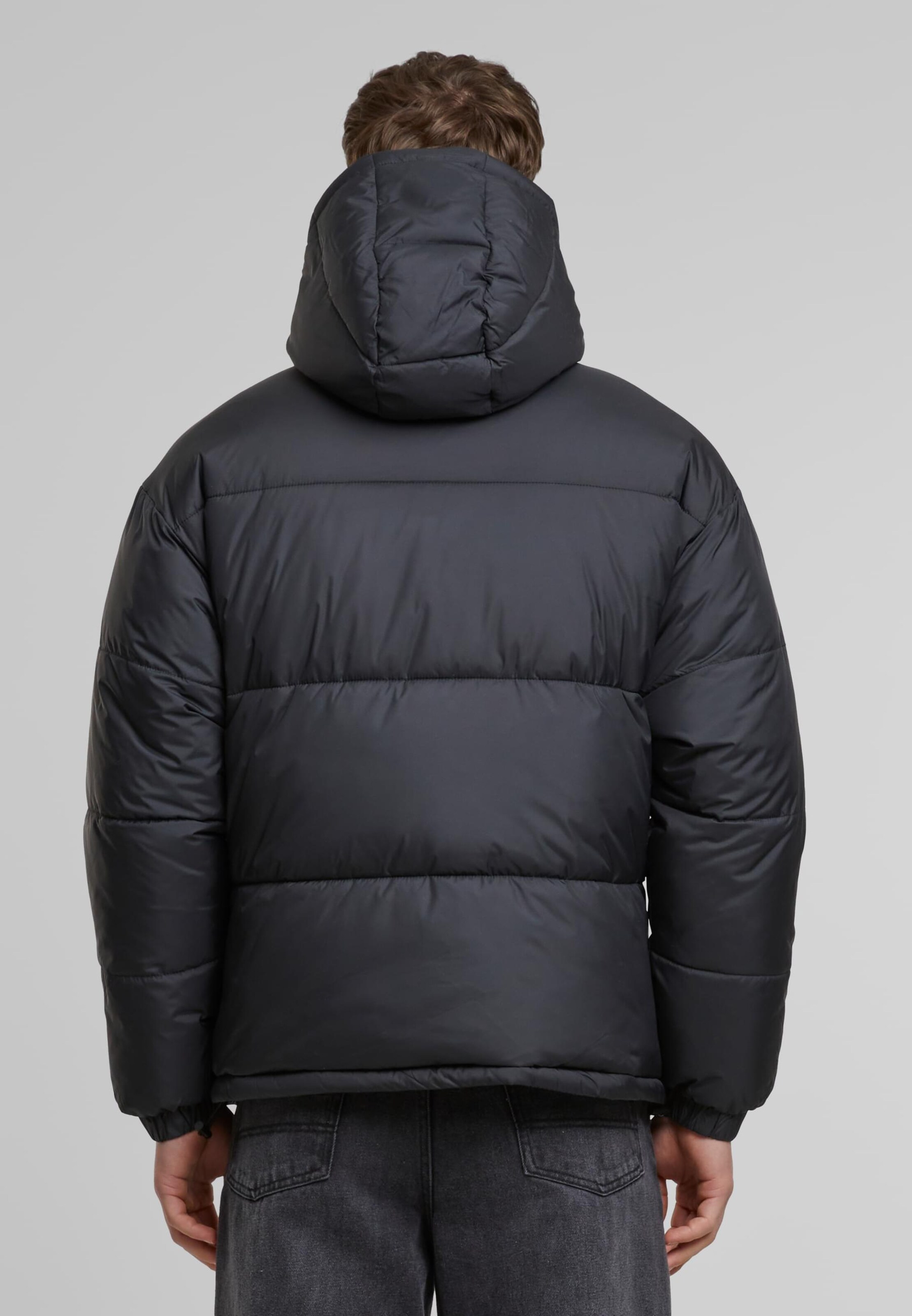 Urban Classics Χειμερινό μπουφάν μαύρο