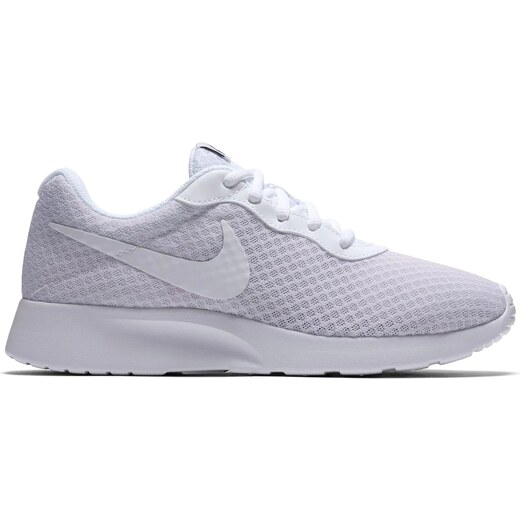 nike women's tanjun shoes
