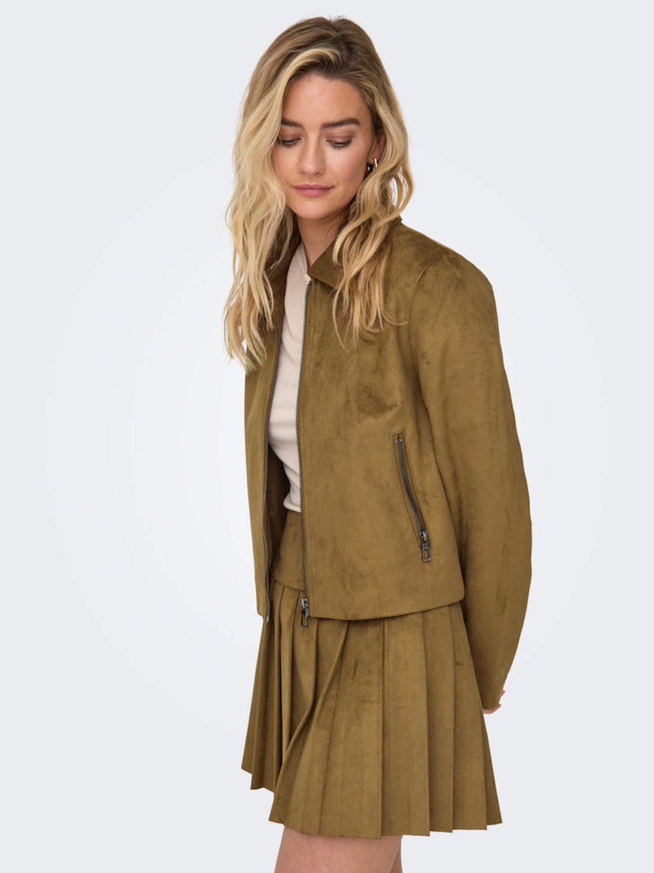 ONLY Φθινοπωρινό και ανοιξιάτικο μπουφάν 'ONLTulip' καραμέλα